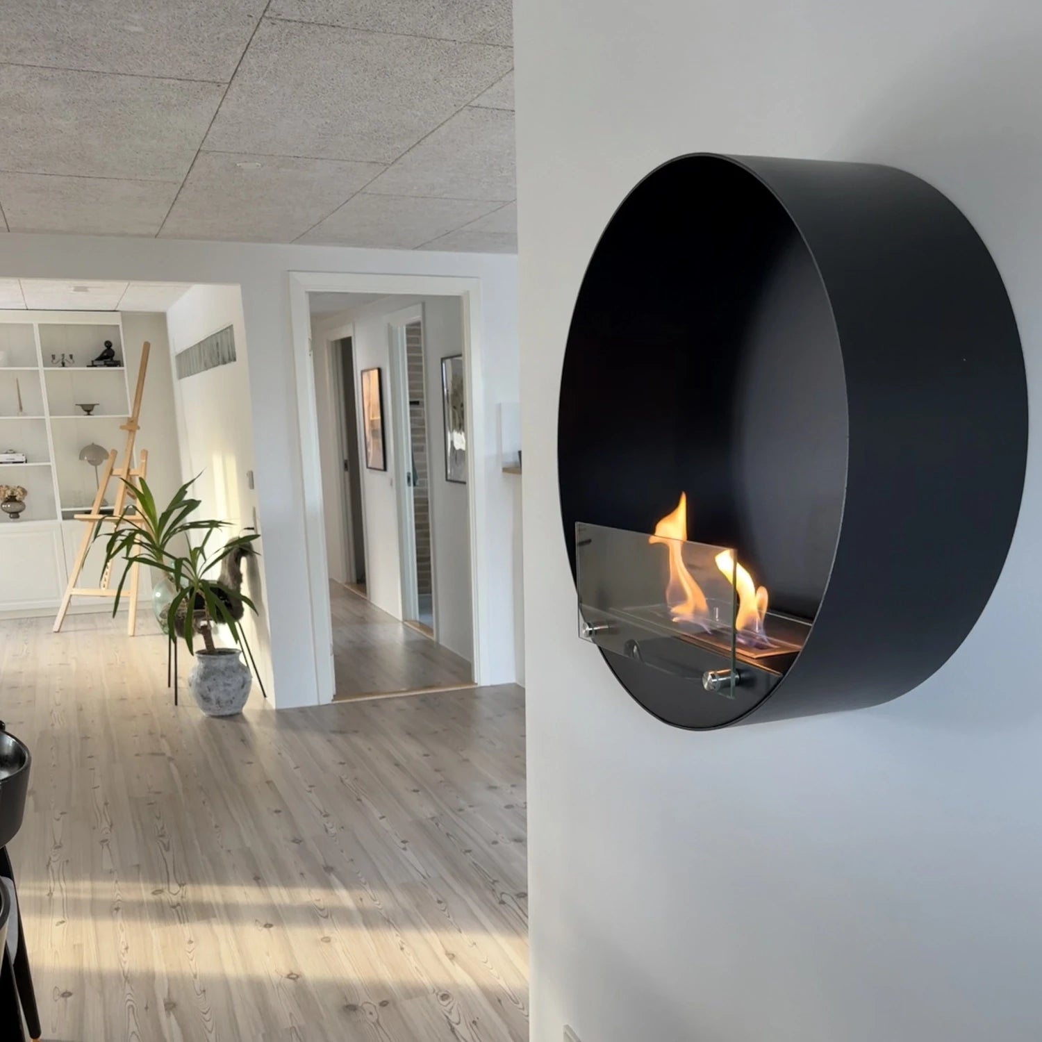 Delaware Vegghengt biopeis – 60 cm svart