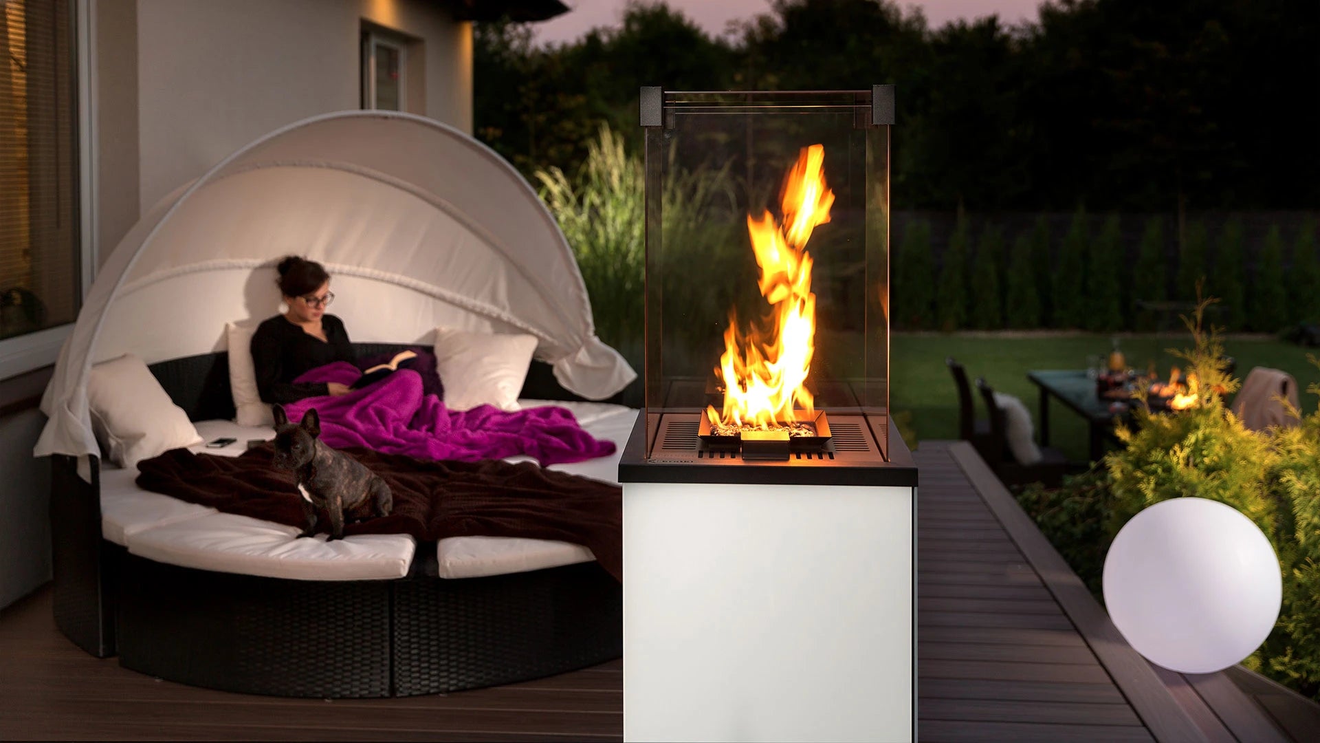 Deluxe Patio outdoor gasspeis - hvit