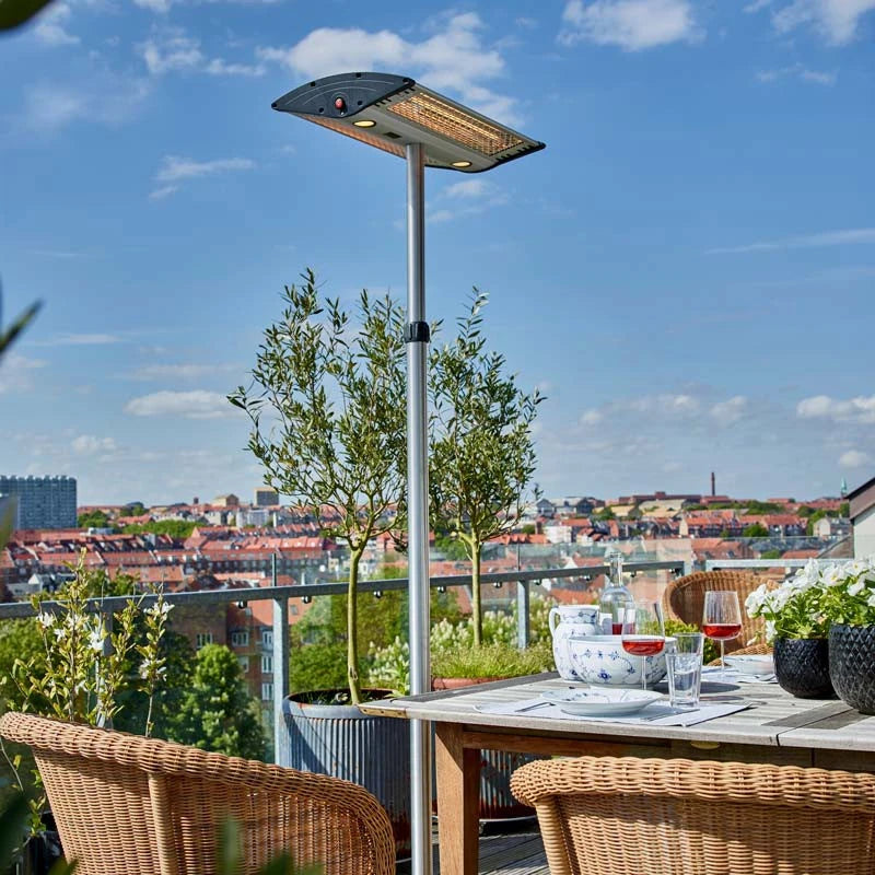 Terrassevarmer – 1000/2000W – Sølv