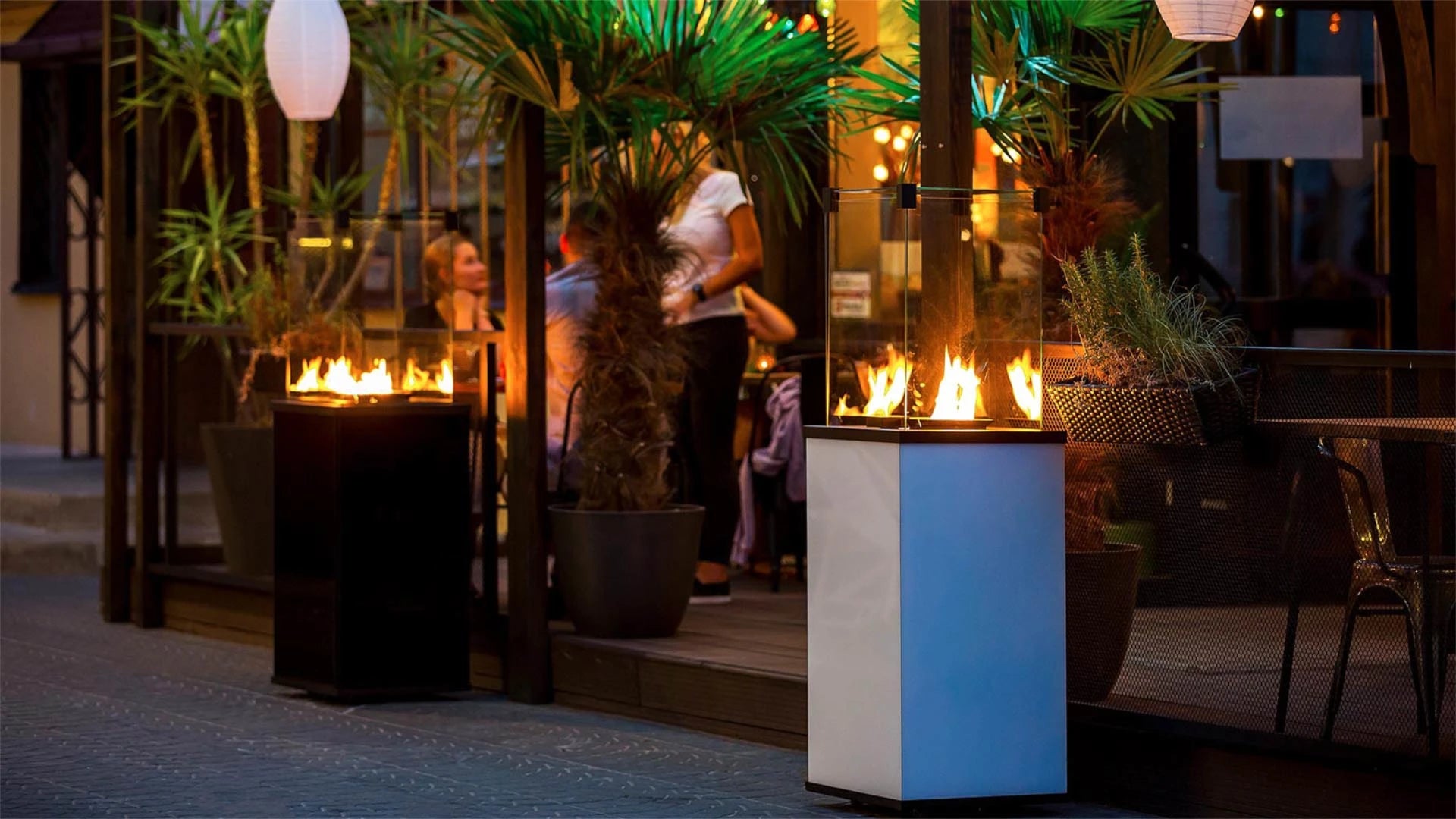 Deluxe Patio outdoor gasspeis - hvit