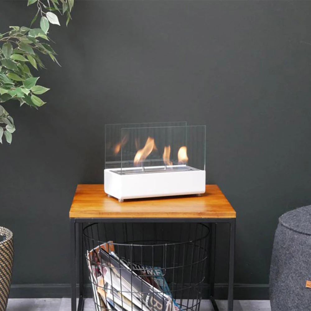 Minimalistisk bordpeis – Hvit