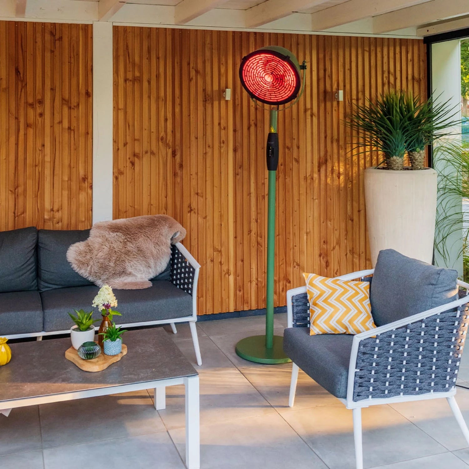 Indus Stående Terrassevarmer – 2100W