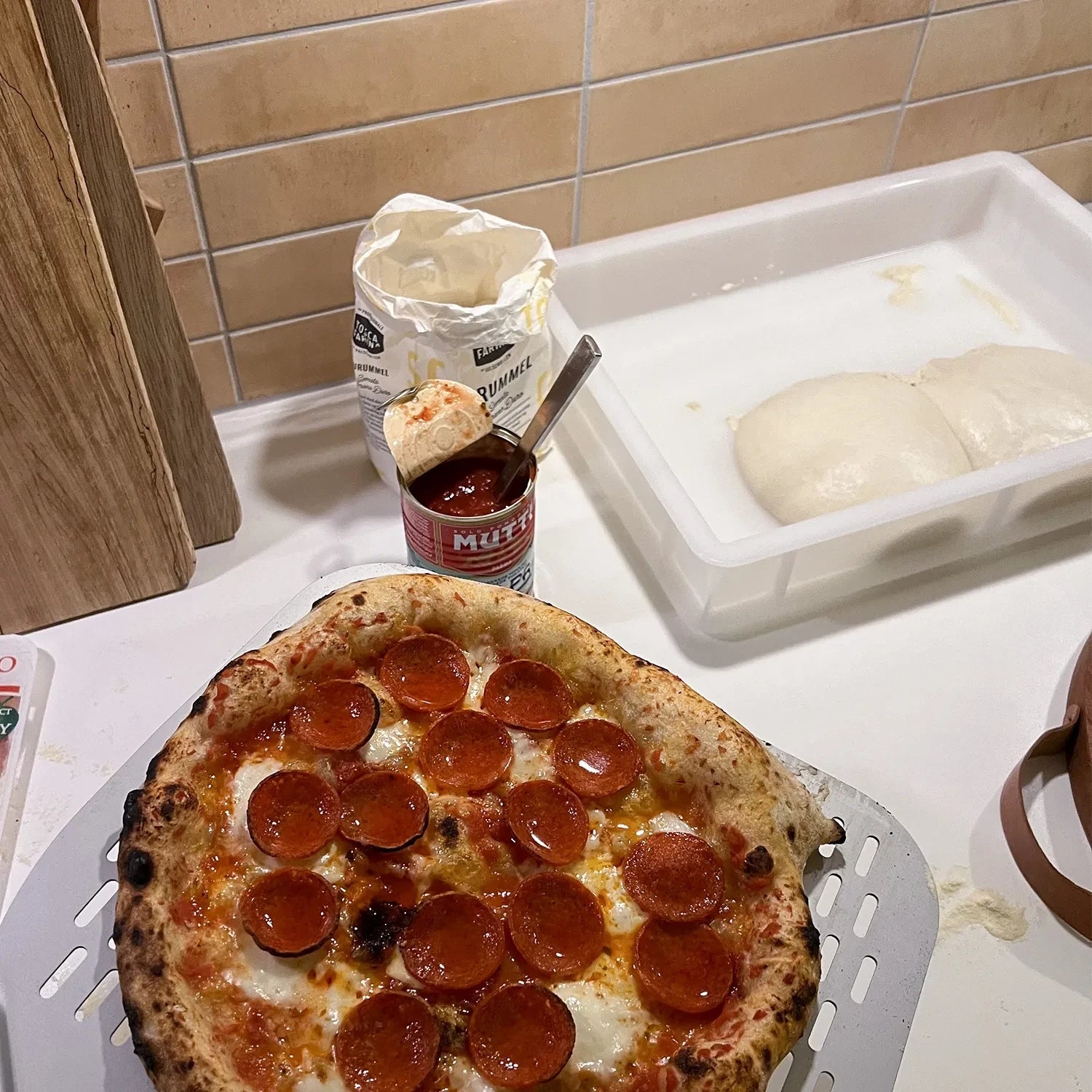 Pizzadeig Heveboks - 300x400 H70 mm