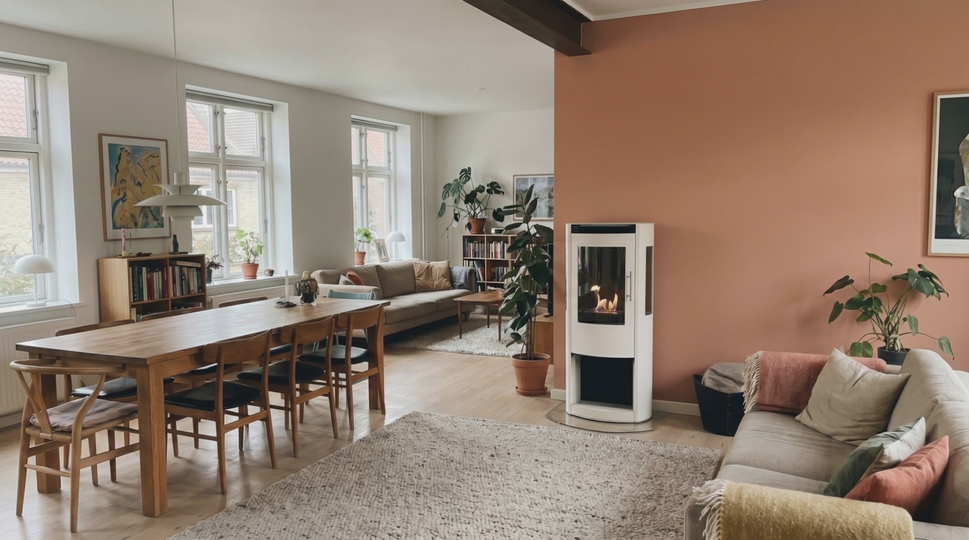 Last inn video: Lincoln Frittstående biopeis – Hvit