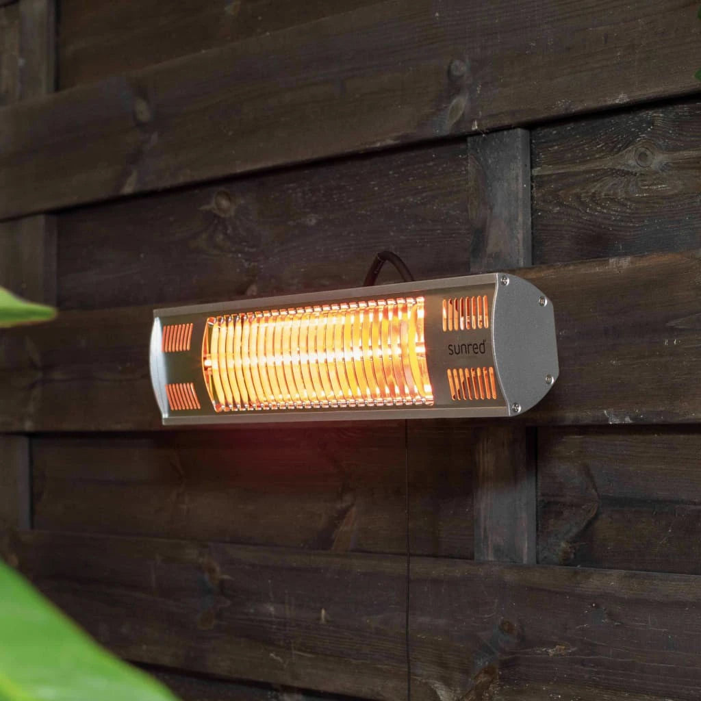 Vigo veggmontert terrassevarmer med effekt på 1500 W